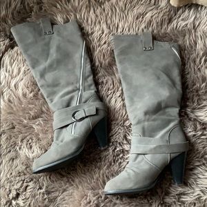 Grey boots